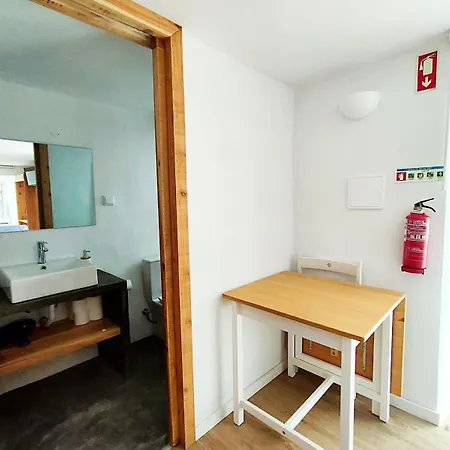 Casa Dos Castanheiros - The White Canto da Areia