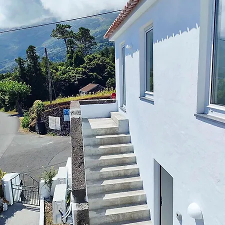 Casa Dos Castanheiros - The White Canto da Areia