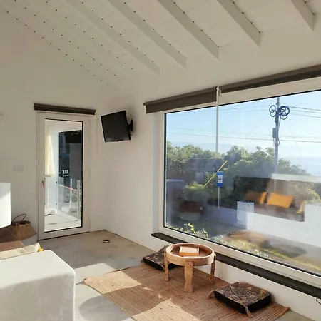 Casa Dos Castanheiros - The White Nyaraló *